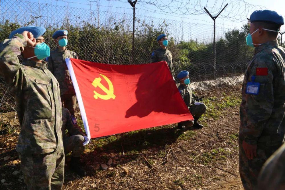 航拍青海祁连八一冰川
